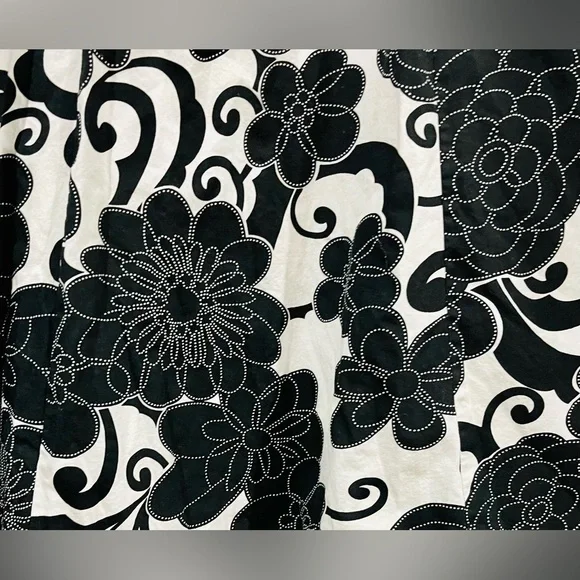 Girls “Disorderly Kids” Black & White Floral Dress With Hot Pink Accents - Picture 5 of 10